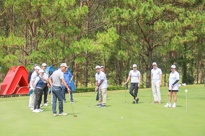 san-golf-sam-tuyen-lam-55