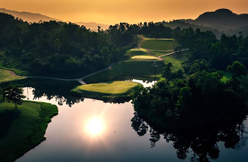 san-golf-montana-hoa-binh-ban-dem